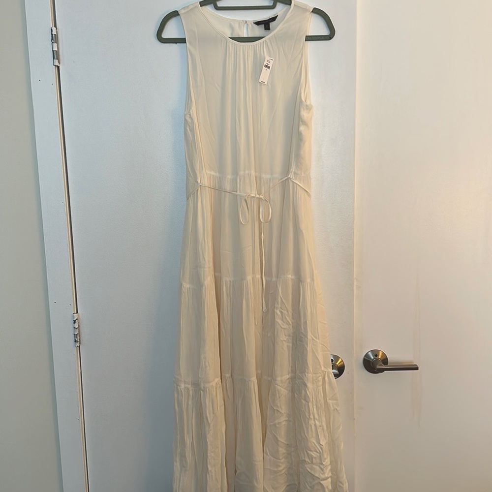 NWT Banana Republic Ivory Ruffle Dress